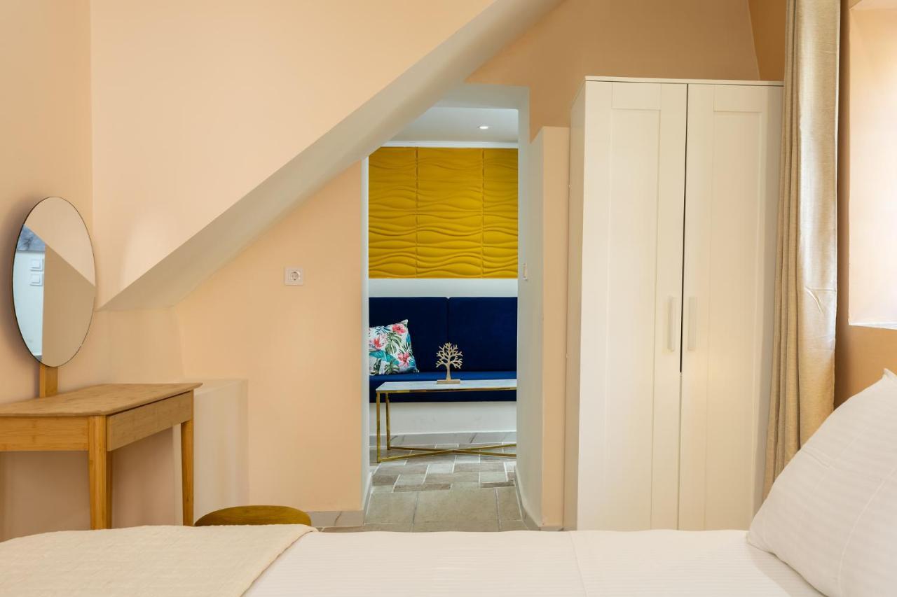 Ydragogeio Rooms Old Town Ханья Экстерьер фото