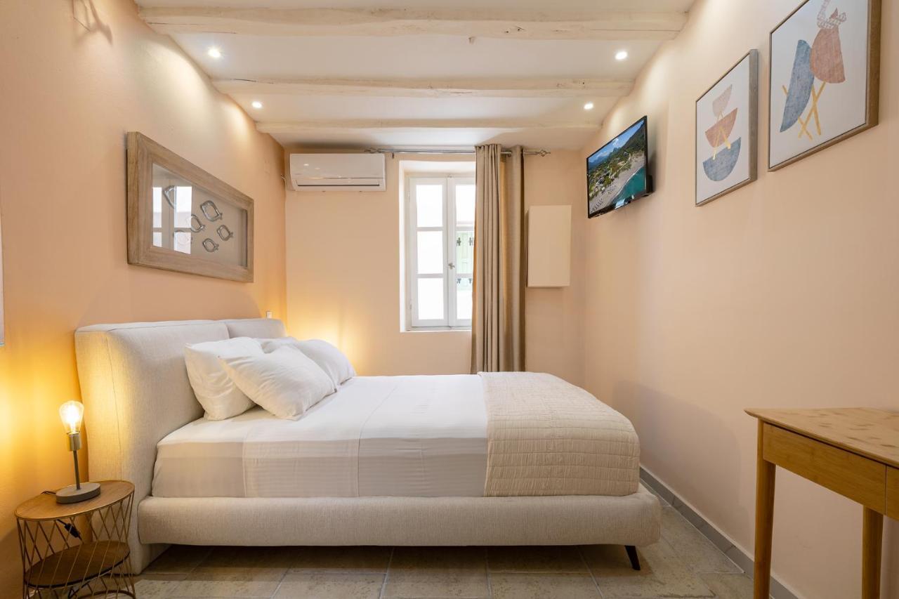 Ydragogeio Rooms Old Town Ханья Экстерьер фото
