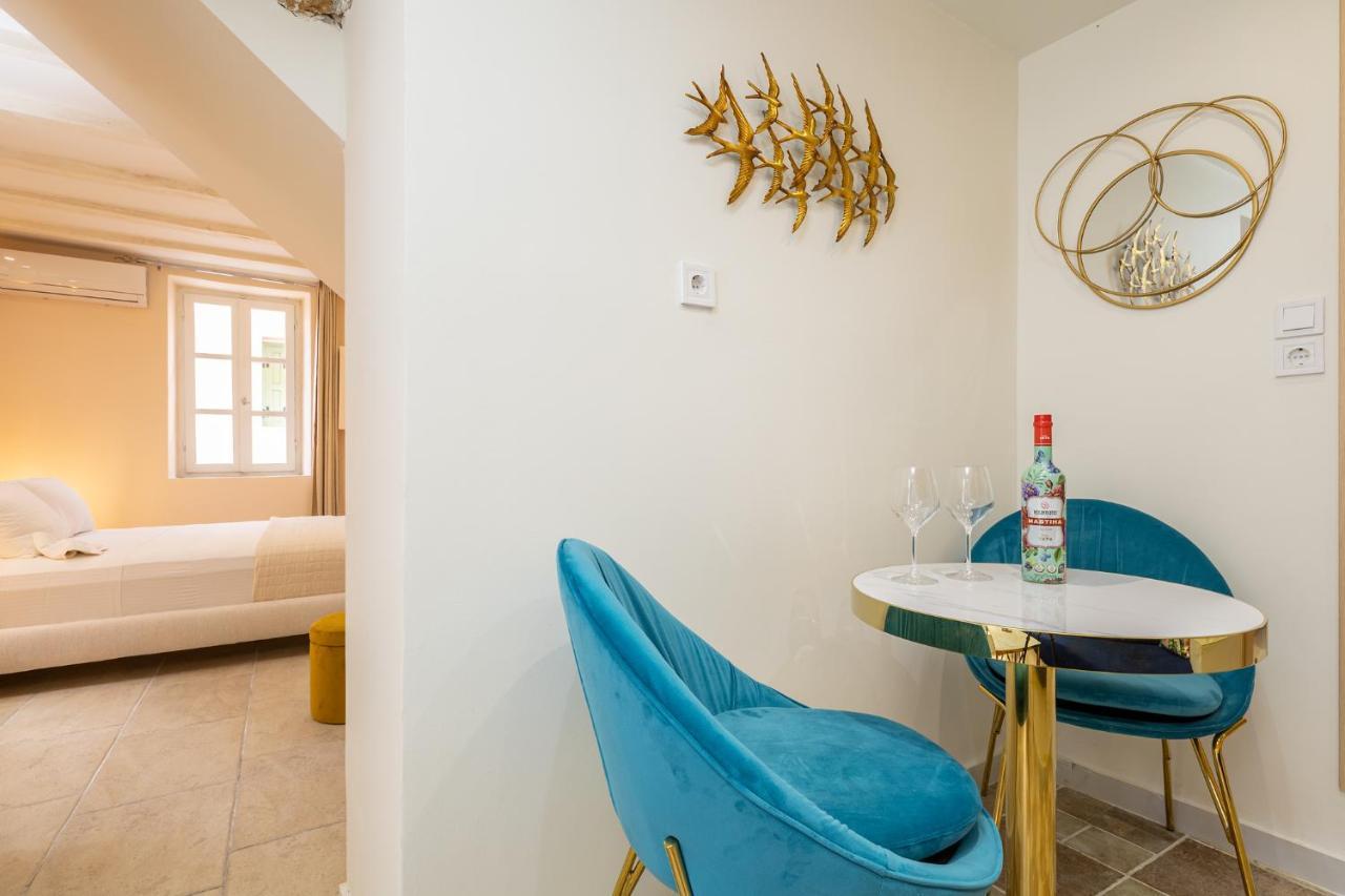 Ydragogeio Rooms Old Town Ханья Экстерьер фото